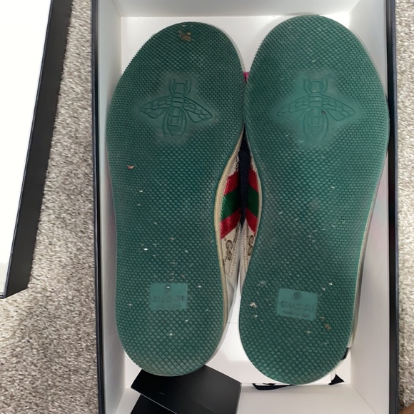 Authentic Gucci Runners - Picture 6 of 6